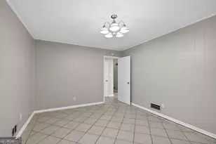 2234 7 Oaks Cir, Conley, GA 30288 - Photo 14