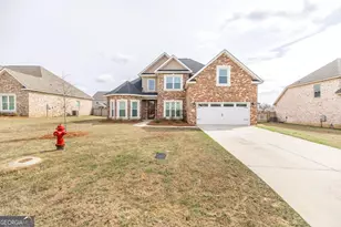 613 Jeffery Thomas Dr, Bonaire, GA 31005 - Photo 2