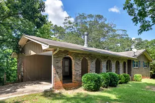 100 Homestead Pl, Rex, GA 30273 - Photo 2