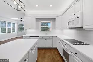 1020 St Andrews Dr, Watkinsville, GA 30677 - Photo 10