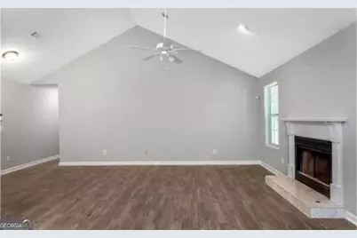 956 Forest Path, Stone Mountain, GA 30088 - Photo 2