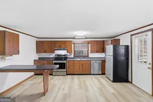 914 Walker Rd, Rossville, GA 30741 - Photo 2