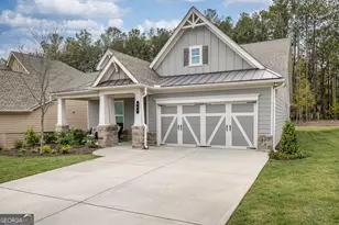 565 Timberbrook Dr, Sharpsburg, GA 30277 - Photo 2
