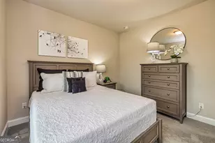 565 Timberbrook Dr, Sharpsburg, GA 30277 - Photo 8