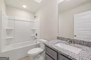 5621 Overview Dr, Flowery Branch, GA 30542 - Photo 18