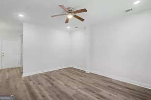 205 Bagley Ave, Hinesville, GA 31313 - Photo 2