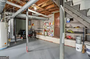 552 Ben Ct SW, Lilburn, GA 30047 - Photo 4