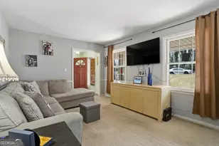 552 Ben Ct SW, Lilburn, GA 30047 - Photo 20