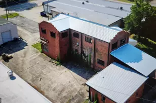 261 Griffin St, McDonough, GA 30253 - Photo 2