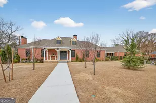 168 Park Avenue, Winder, GA 30680 - Photo 2