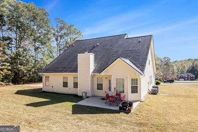 48 Garden View Terrace, Newnan, GA 30263 - Photo 4