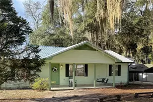 621 Dallas Cir, Folkston, GA 31537 - Photo 1