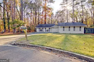 320 Morgans Turn, Peachtree City, GA 30269 - Photo 2