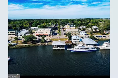 601 Bartlett Street, Saint Marys, GA 31558 - Photo 6