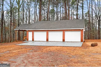 1194 Foster Road, Statham, GA 30666 - Photo 4