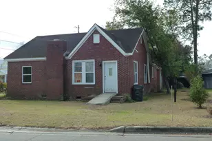 702 Rosedale Ave, Claxton, GA 30417 - Photo 4