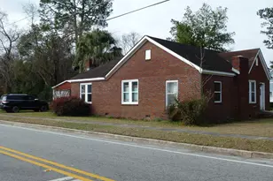 702 Rosedale Ave, Claxton, GA 30417 - Photo 1