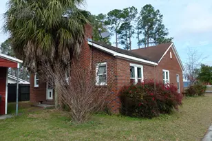 702 Rosedale Ave, Claxton, GA 30417 - Photo 6