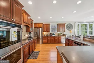 120 Centennial Dr, Peachtree City, GA 30269 - Photo 24