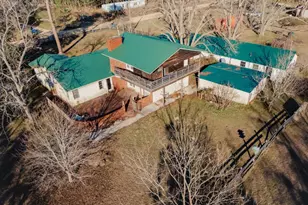 858 Hoke Ogden Rd, Odum, GA 31555 - Photo 6