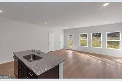 5455 Biltmore Drive, Atlanta, GA 30349 - Photo 8