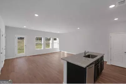 5455 Biltmore Drive, Atlanta, GA 30349 - Photo 2