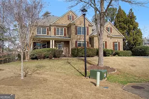 6660 Granite Gate Pass, Cumming, GA 30028 - Photo 2