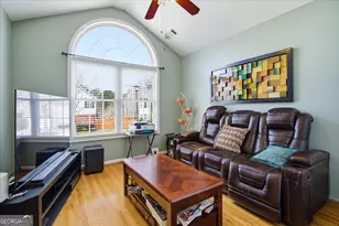 4650 Parkview Walk Dr, Lilburn, GA 30047 - Photo 22