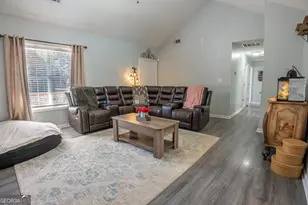 162 Morningside Dr, Jackson, GA 30233 - Photo 4