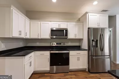 214 Oakwood Drive, Commerce, GA 30529 - Photo 10