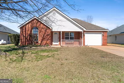 216 Wembley Drive, Warner Robins, GA 31088 - Photo 2