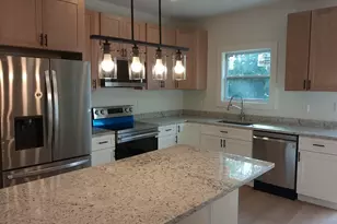 24 Sims St, Barnesville, GA 30204 - Photo 2
