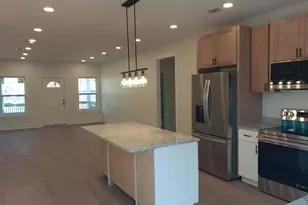 24 Sims St, Barnesville, GA 30204 - Photo 10