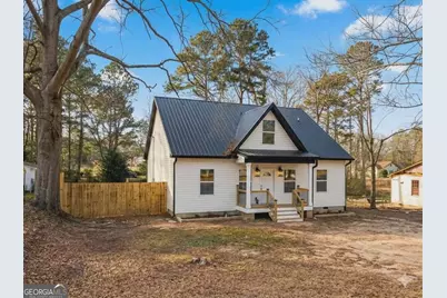 24 Sims Street, Barnesville, GA 30204 - Photo 1