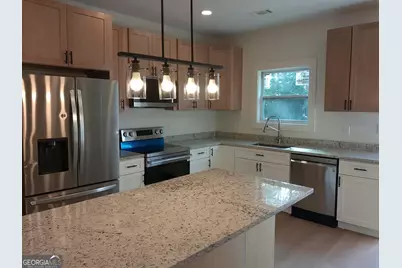 24 Sims Street, Barnesville, GA 30204 - Photo 8