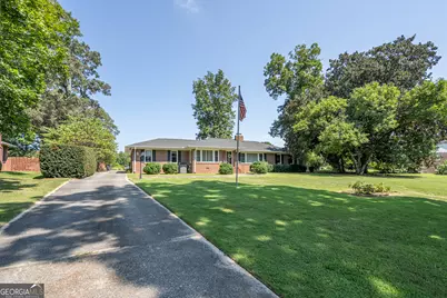112 College Circle, Cedartown, GA 30125 - Photo 2