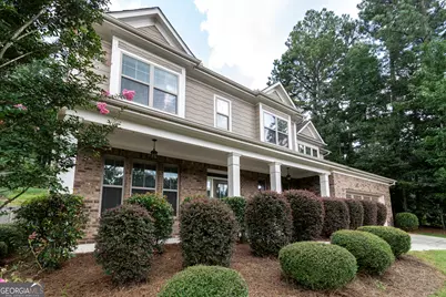 5645 Pleasant Woods Drive, Flowery Branch, GA 30542 - Photo 4