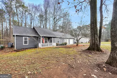 145 Old Highway 85, Senoia, GA 30276 - Photo 1