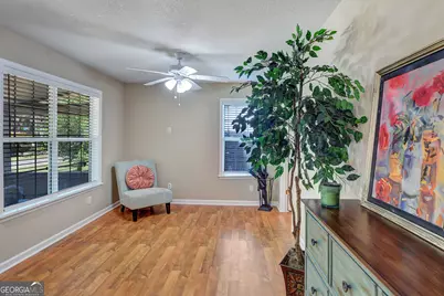 503 Sixth Street W, Darien, GA 31305 - Photo 6