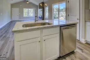 9213 Westview Dr, Covington, GA 30014 - Photo 10