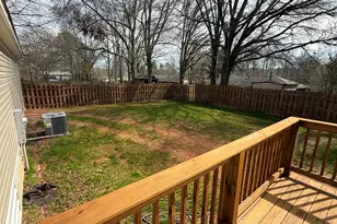 103 Skyland Dr E, Locust Grove, GA 30248 - Photo 16