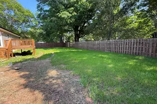 103 Skyland Dr E, Locust Grove, GA 30248 - Photo 16