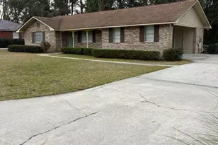 105 Water St, Brunswick, GA 31525 - Photo 2
