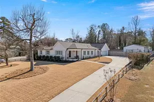 5025 Lakewood Dr, Acworth, GA 30101 - Photo 1