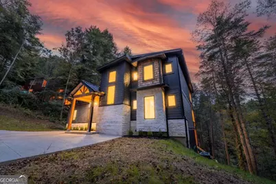 456 Whispering Pine Lane, Cherrylog, GA 30522 - Photo 2