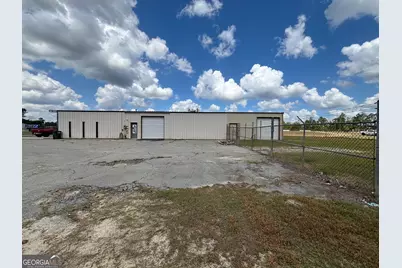 649 Glenwood Road, Swainsboro, GA 30401 - Photo 2