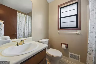 180 Oak Leaf Drive, Stockbridge, GA 30281 - Photo 24