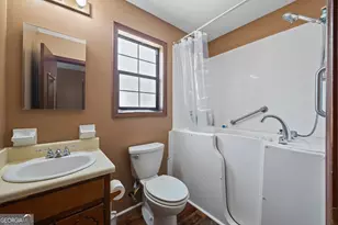 180 Oak Leaf Dr, Stockbridge, GA 30281 - Photo 20