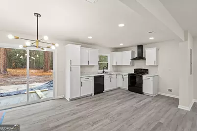 211 Circle Drive, Statesboro, GA 30461 - Photo 10