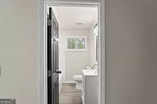 211 Circle Dr, Statesboro, GA 30461 - Photo 8